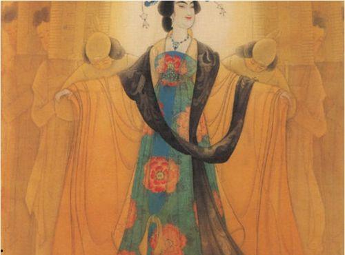 洛阳网红武则天雕像,千年女皇的时尚再现